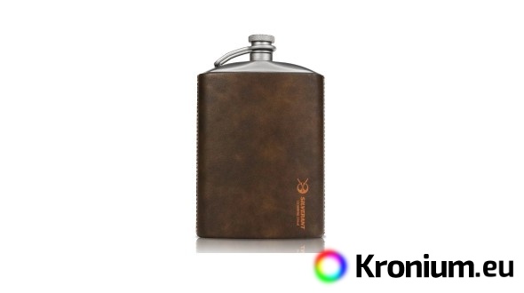 Titanium flask 220 ml with sleeve