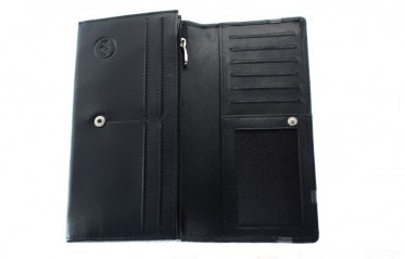 Women's security wallet with RFID shielding